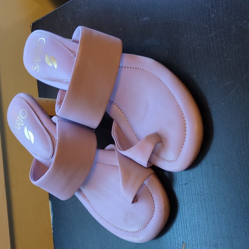 SARTO Goldie Sandal in Lilac size 5.5